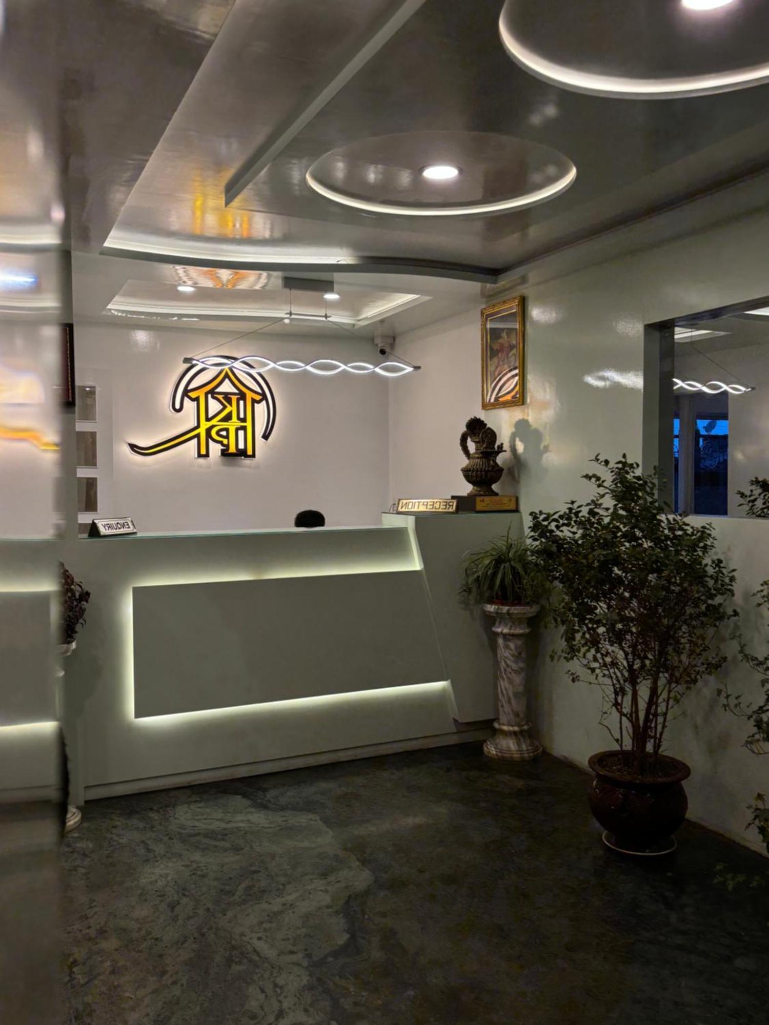 Hotel Kasturi Palace & Restaurant Darjeeling Darjeeling  Bagian luar foto