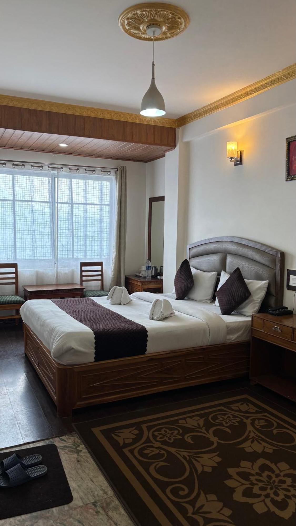 Hotel Kasturi Palace & Restaurant Darjeeling Darjeeling  Bagian luar foto